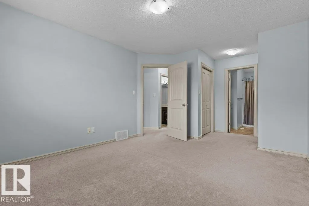 590 TAMARACK RD NW