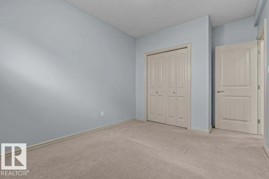 590 TAMARACK RD NW