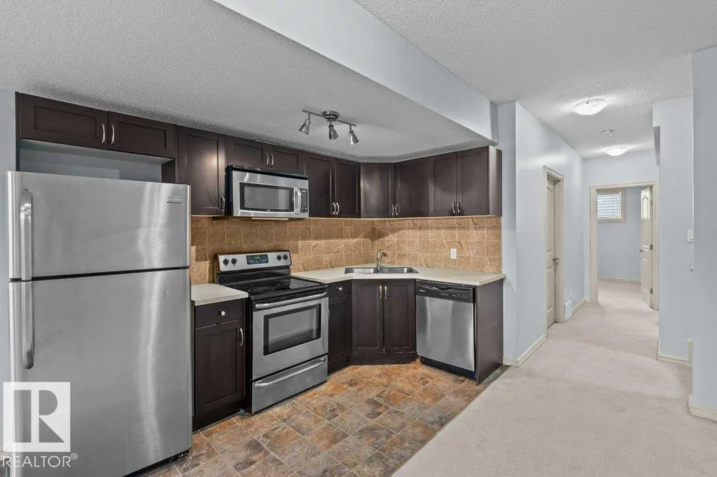 590 TAMARACK RD NW