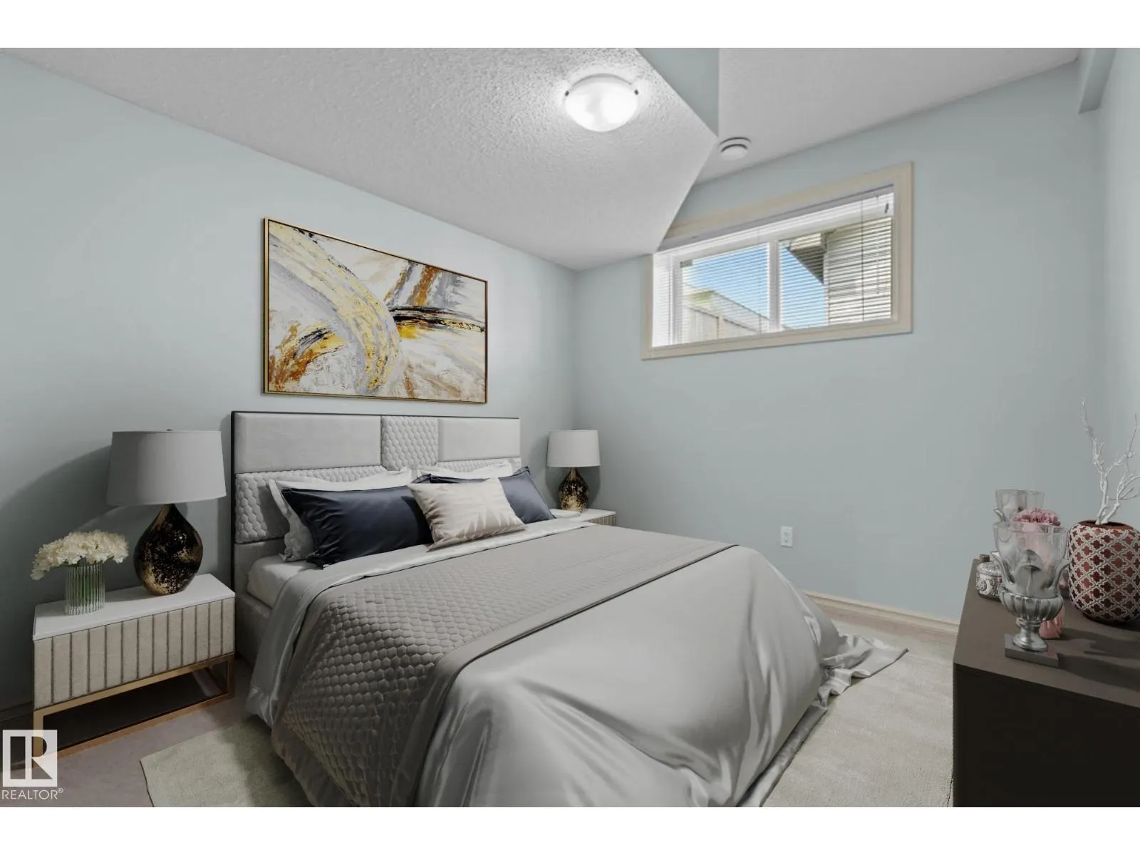 590 TAMARACK RD NW