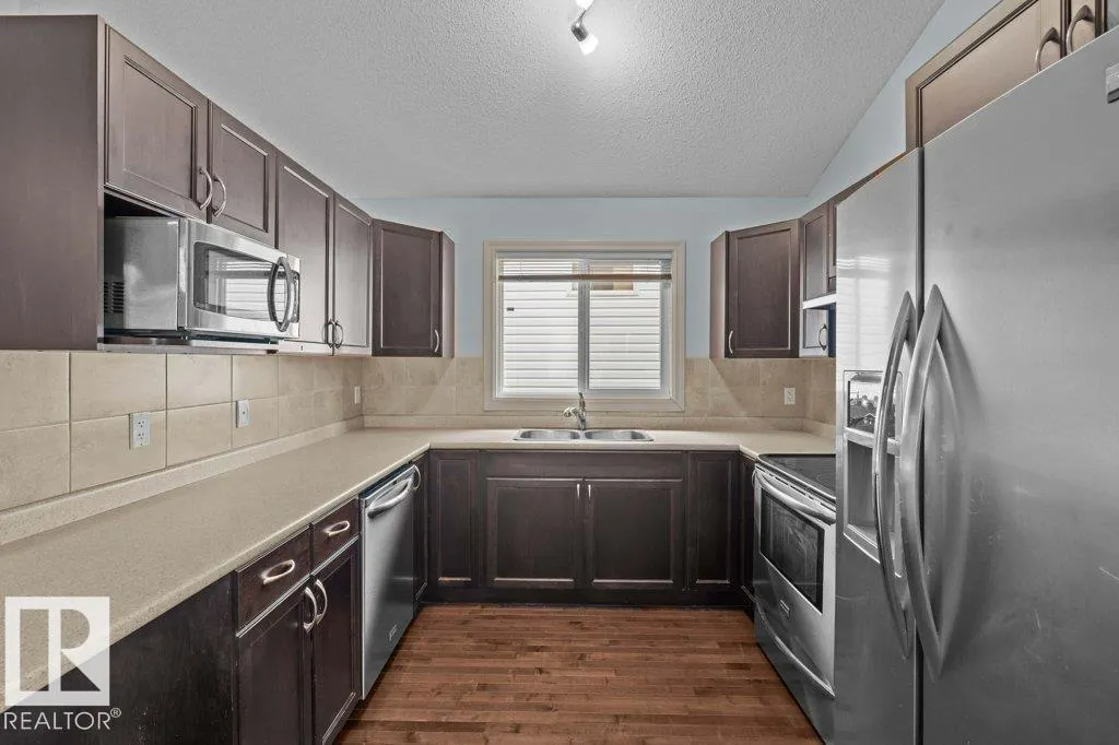 590 TAMARACK RD NW