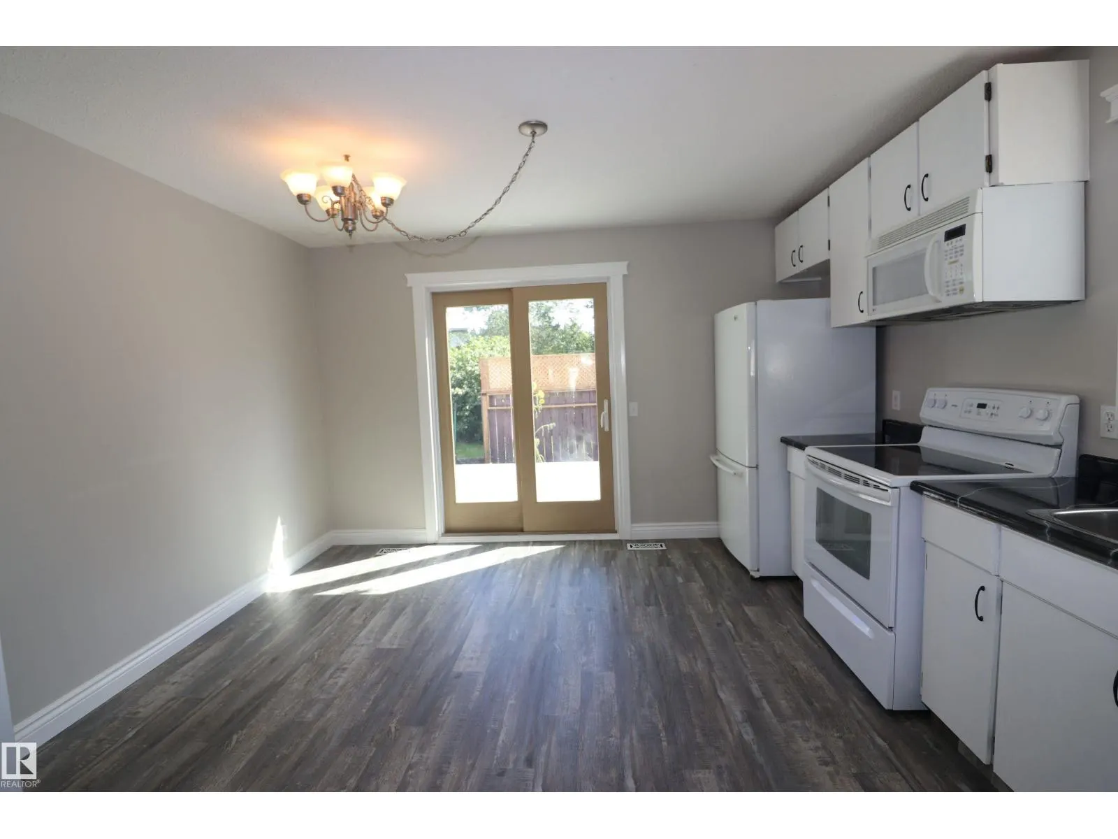 4319 54 ST