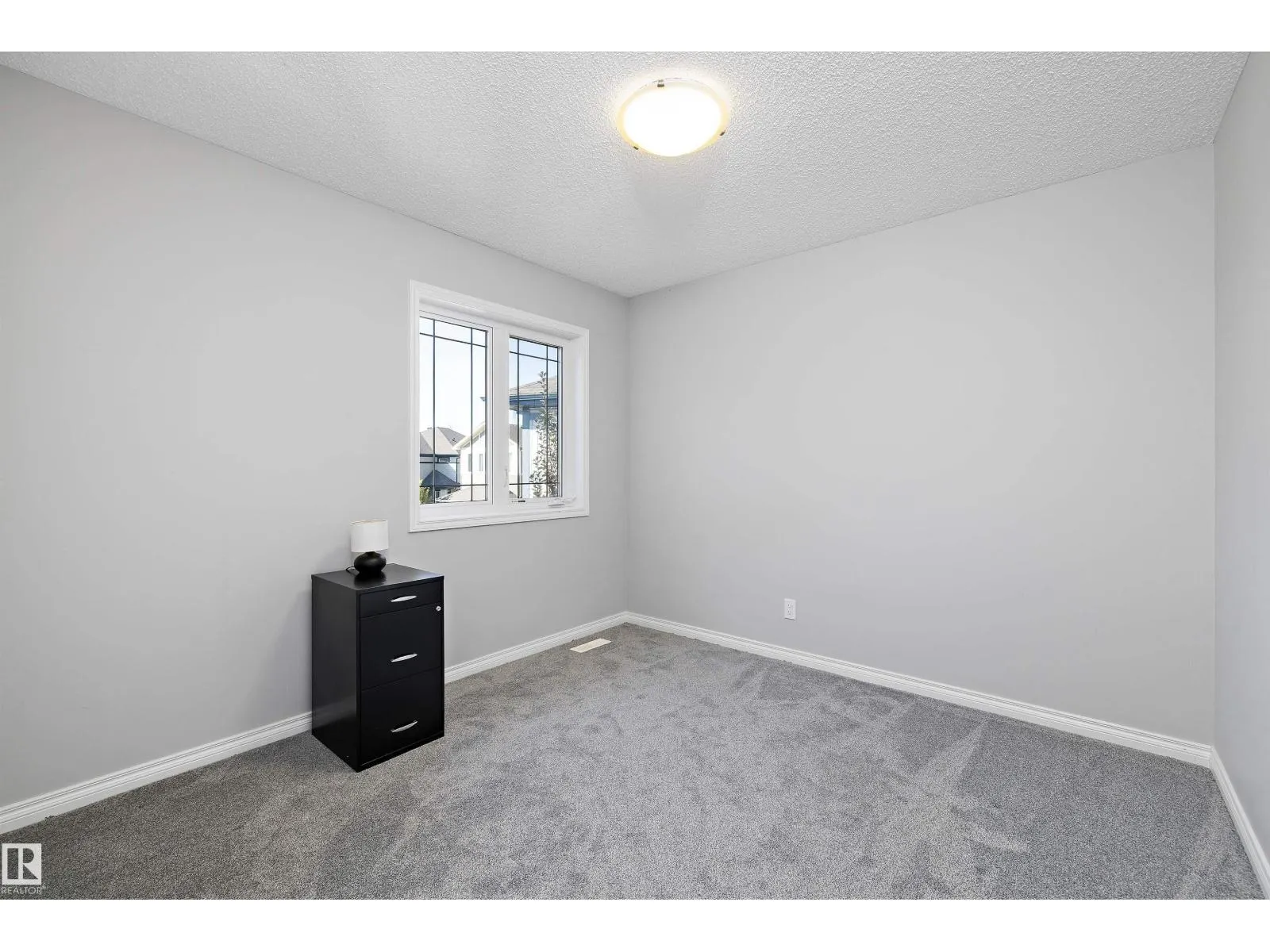 17312 126 ST NW