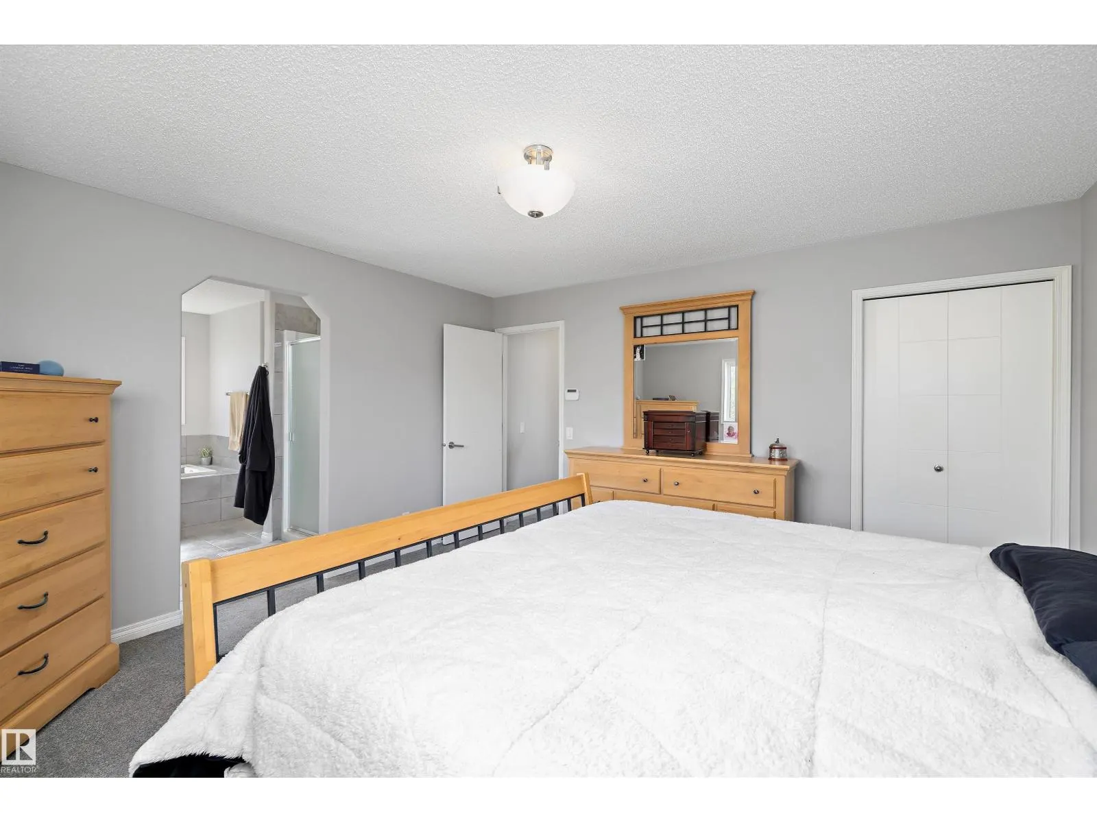 17312 126 ST NW