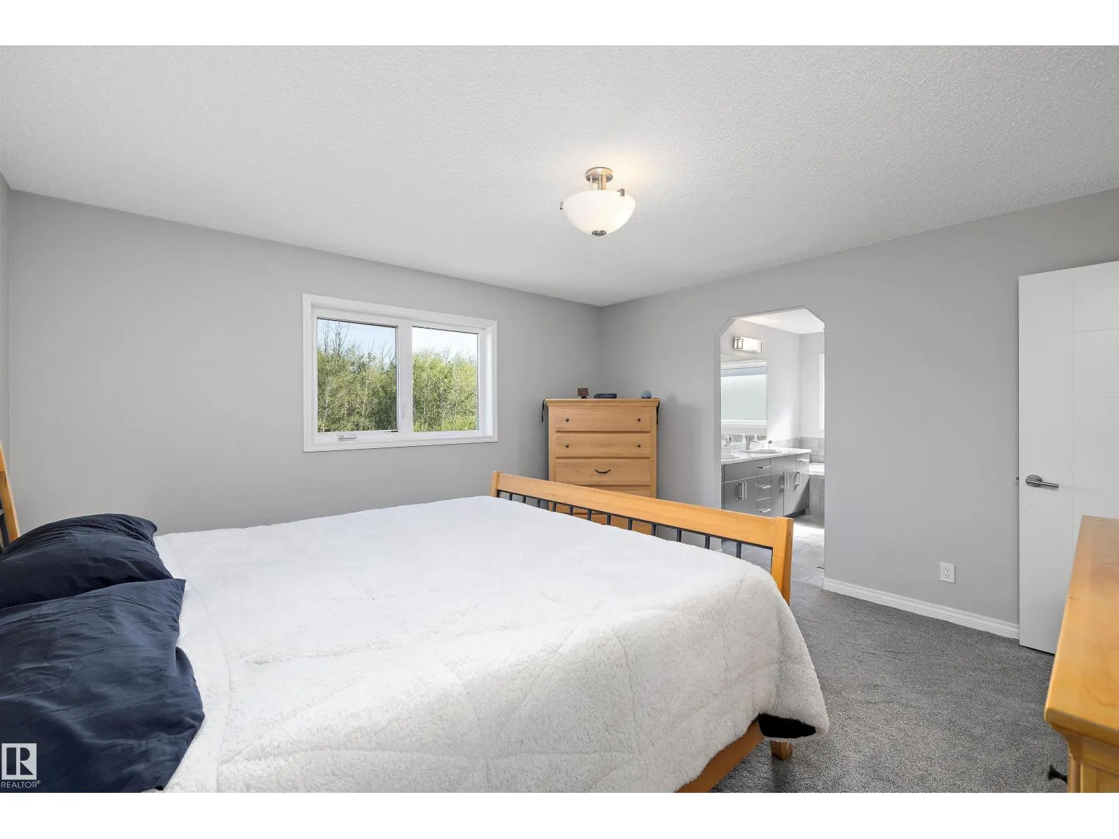 17312 126 ST NW