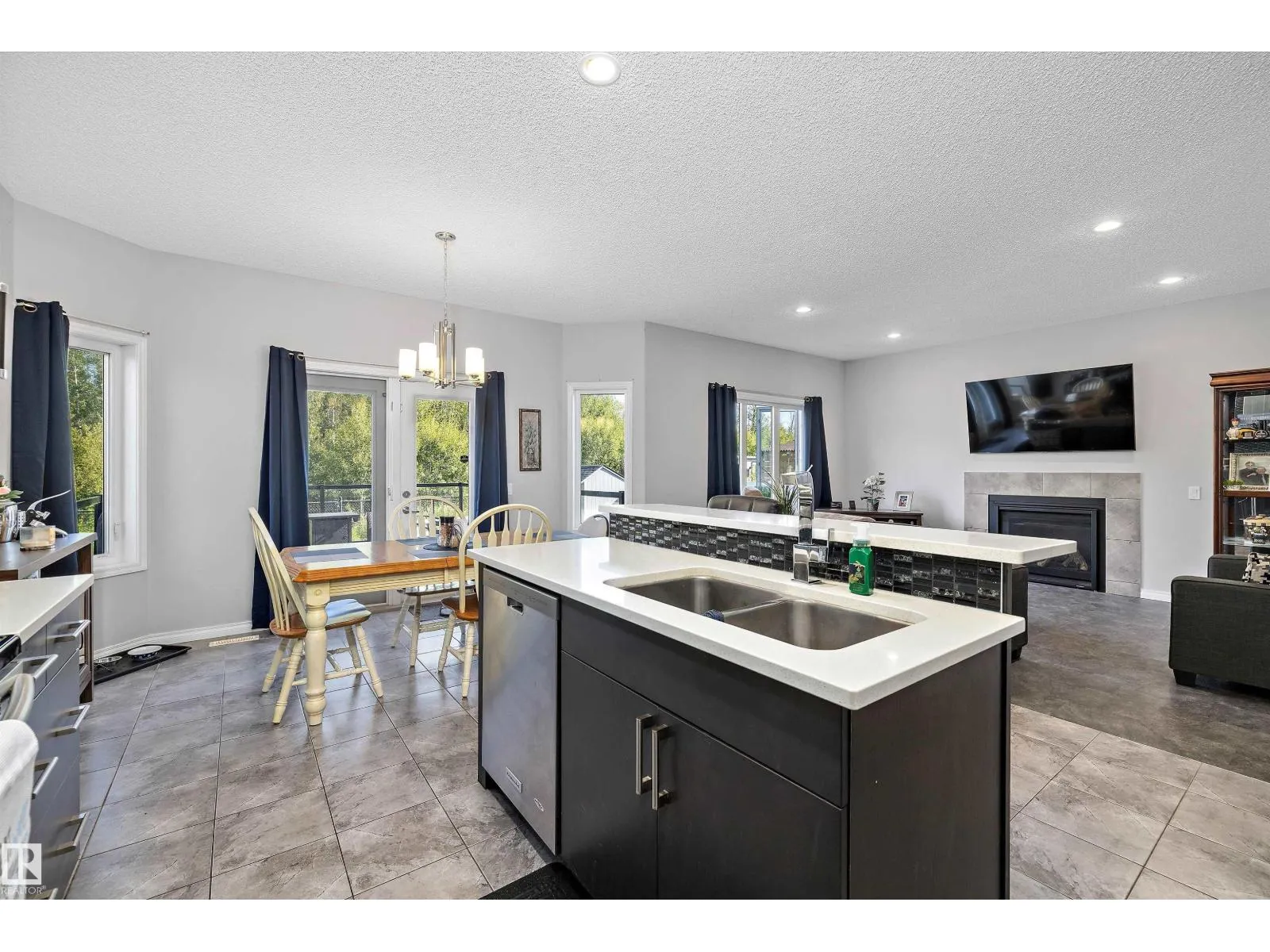 17312 126 ST NW