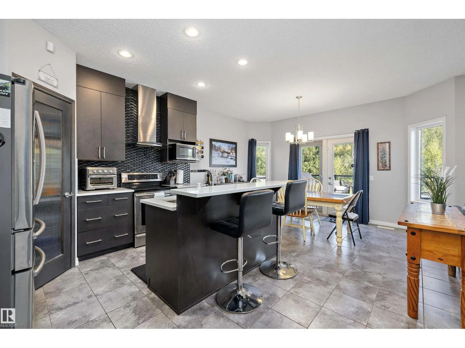 17312 126 ST NW