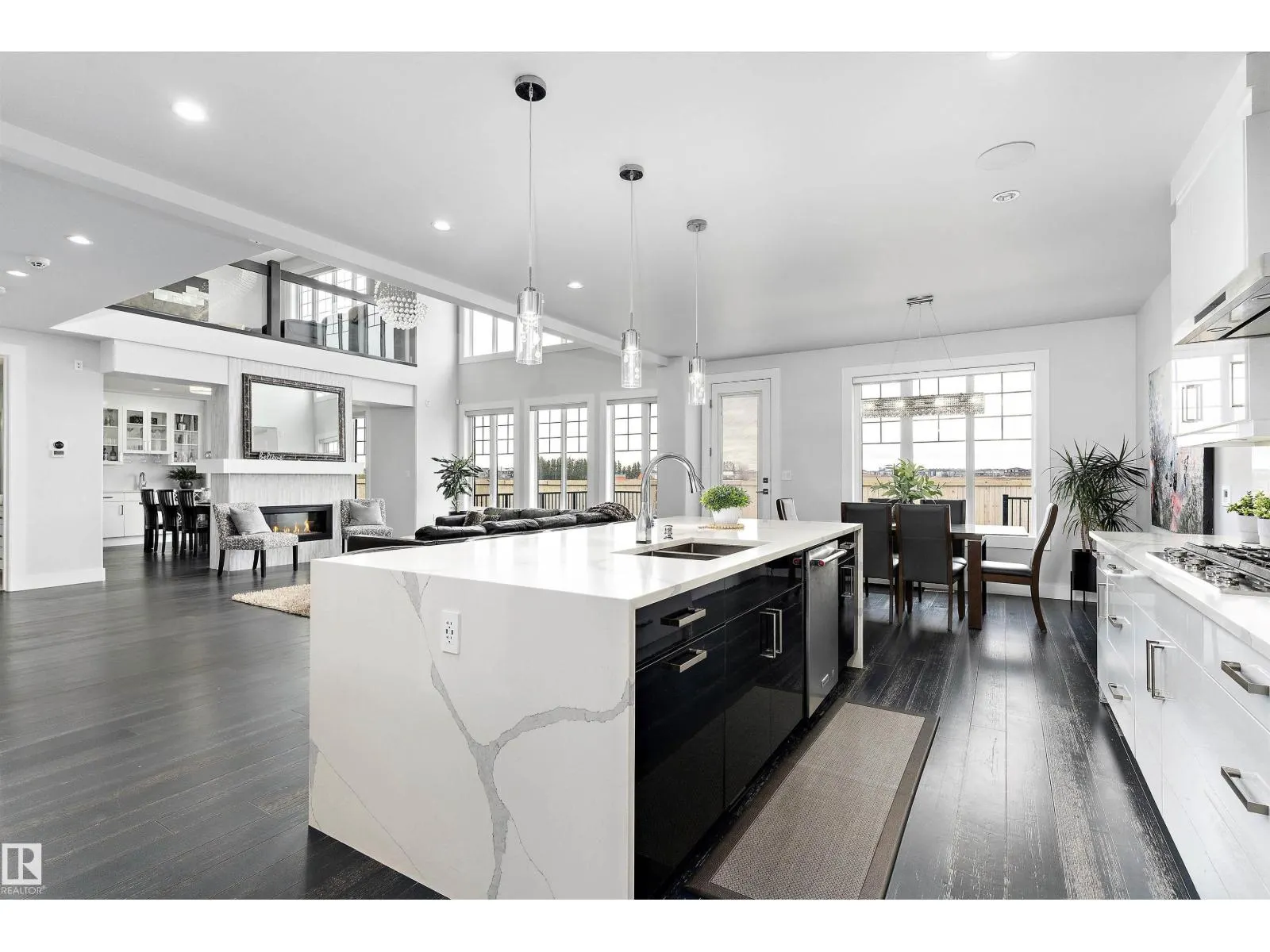 3009 KESWICK WY SW