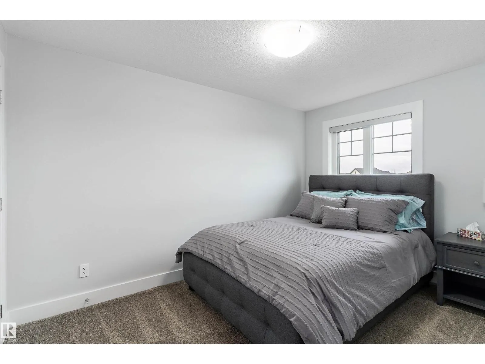 3009 KESWICK WY SW
