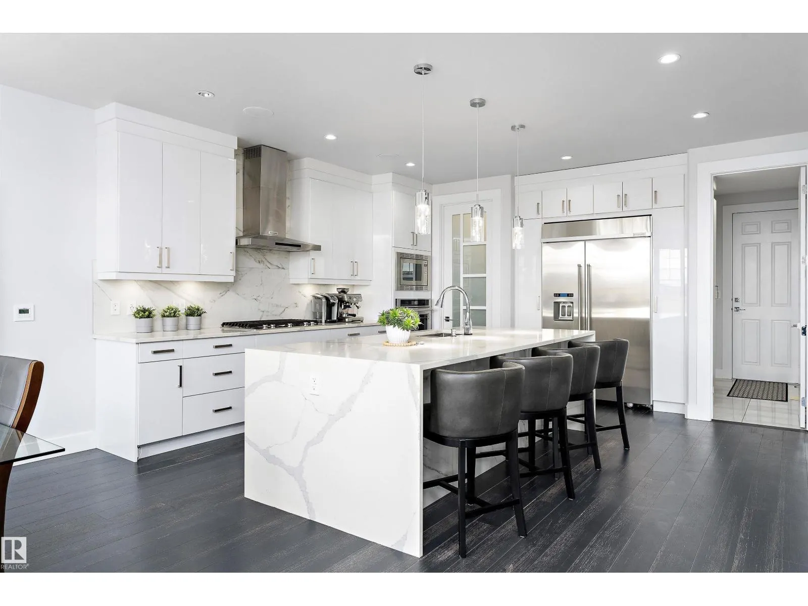 3009 KESWICK WY SW