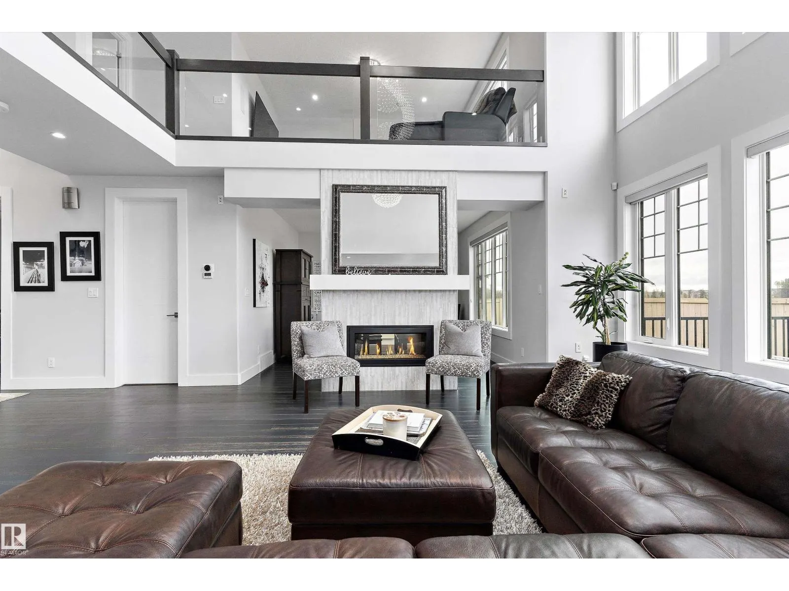 3009 KESWICK WY SW