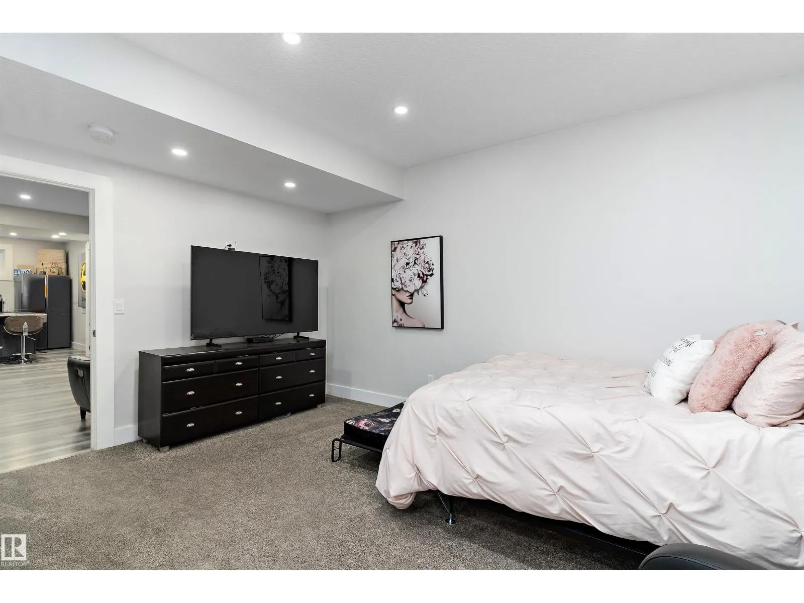 3009 KESWICK WY SW
