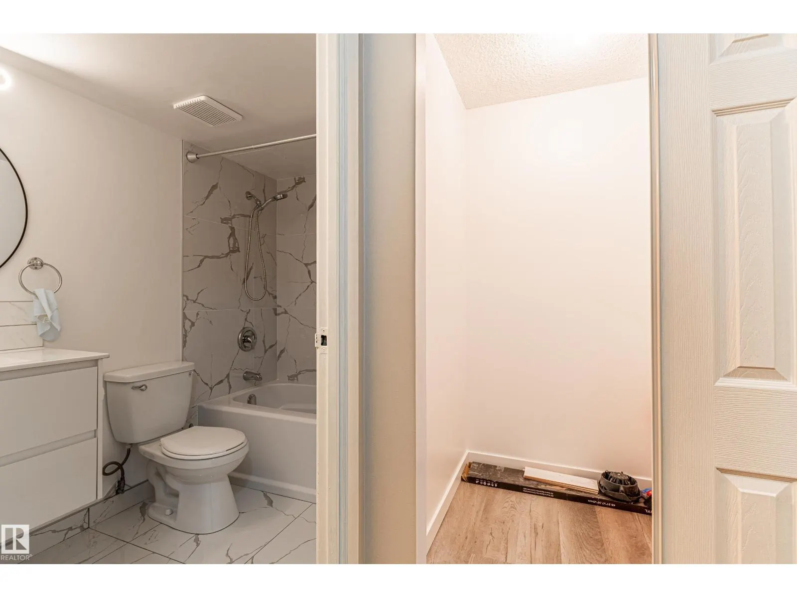 #809 10145 109 ST NW