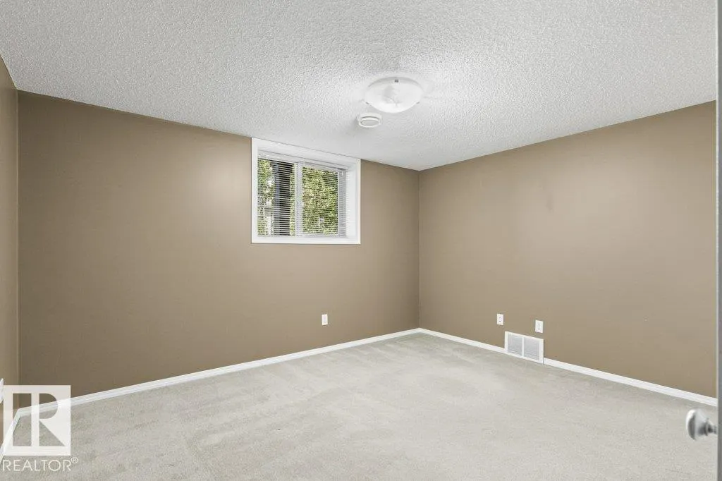 #20 604 62 ST SW