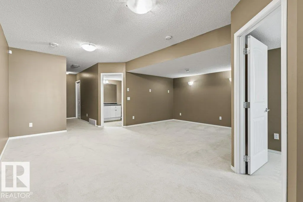 #20 604 62 ST SW