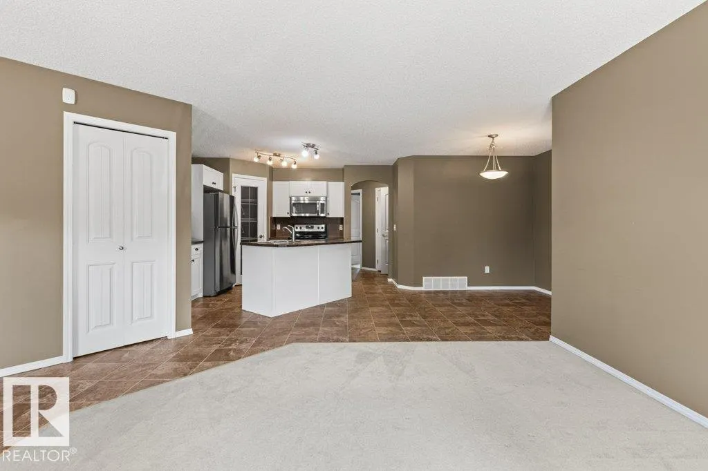 #20 604 62 ST SW