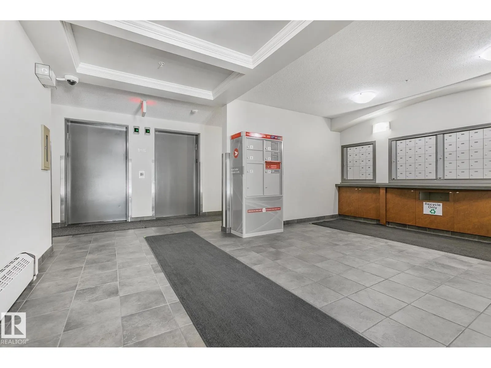#301 630 MCALLISTER LO SW
