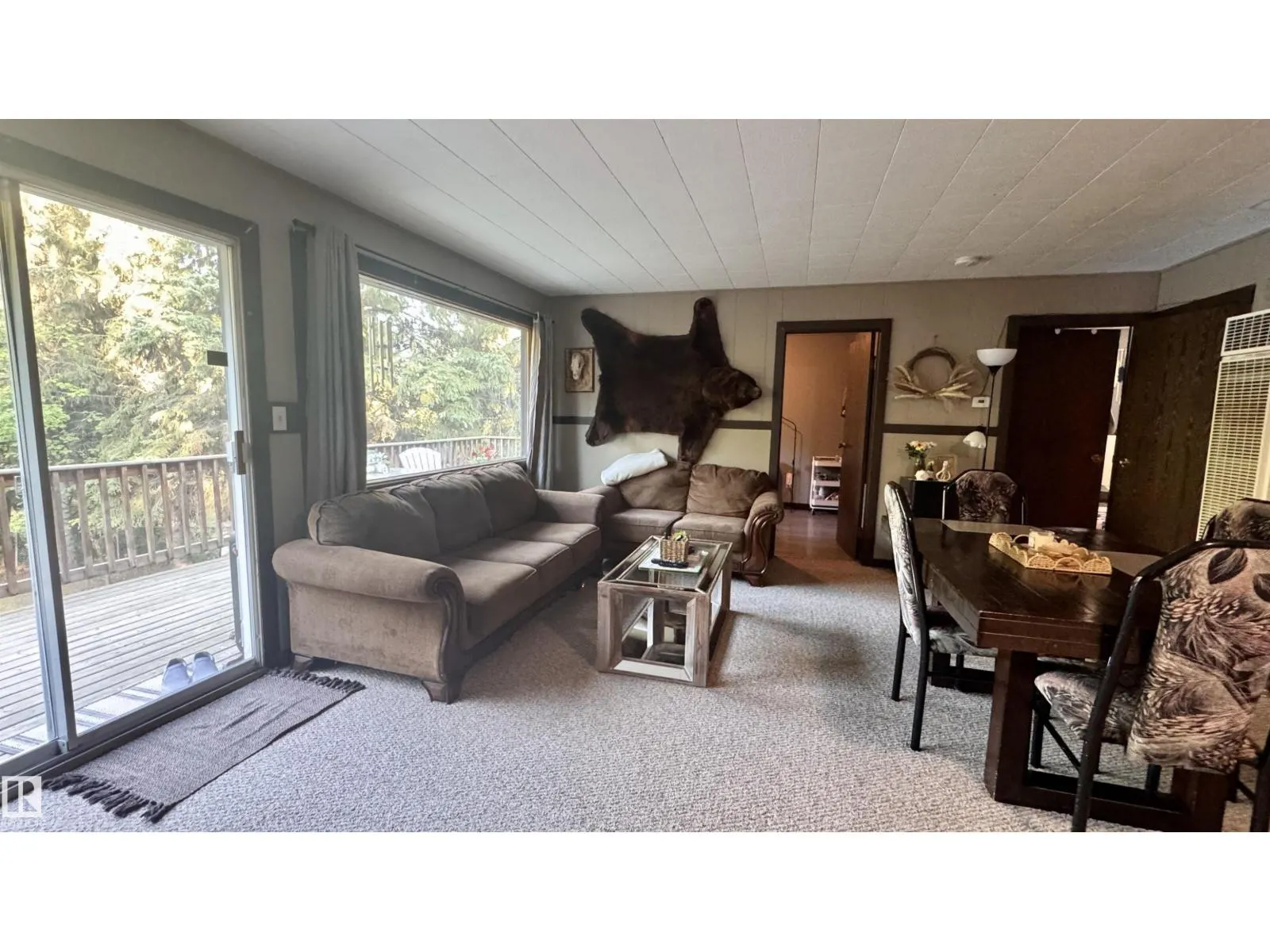 #419 11121 TWP RD