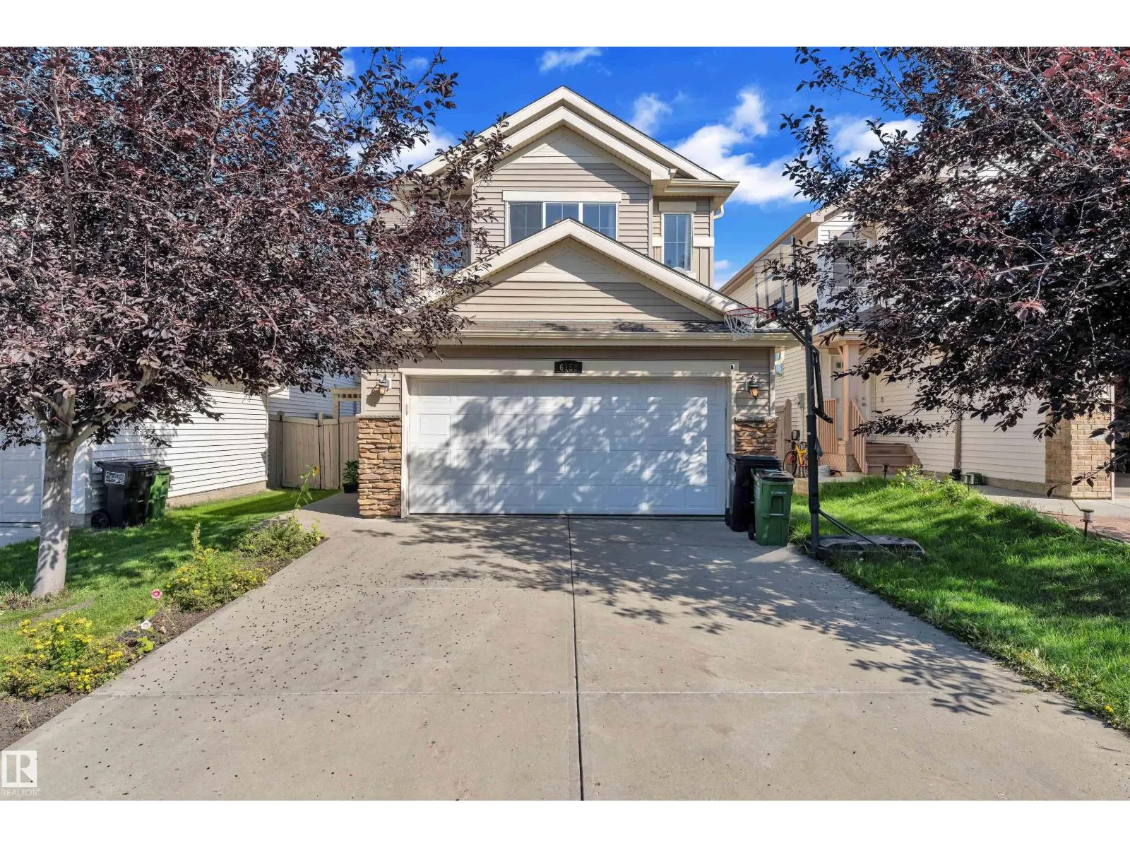 6152 13 AV SW