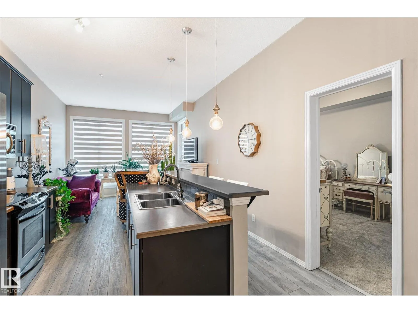 #103 10531 117 ST NW