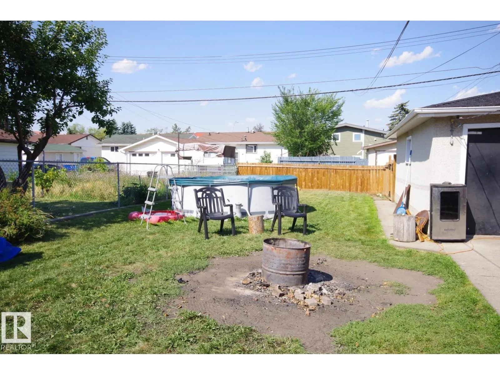 9412 134 AV NW