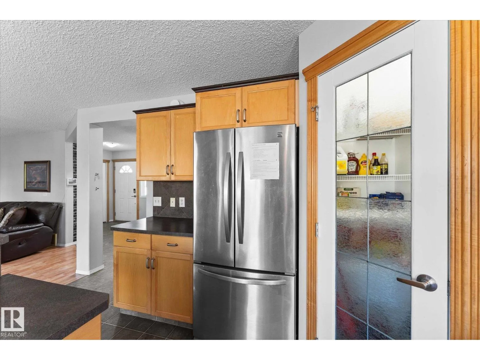 45 LAMPLIGHT DR