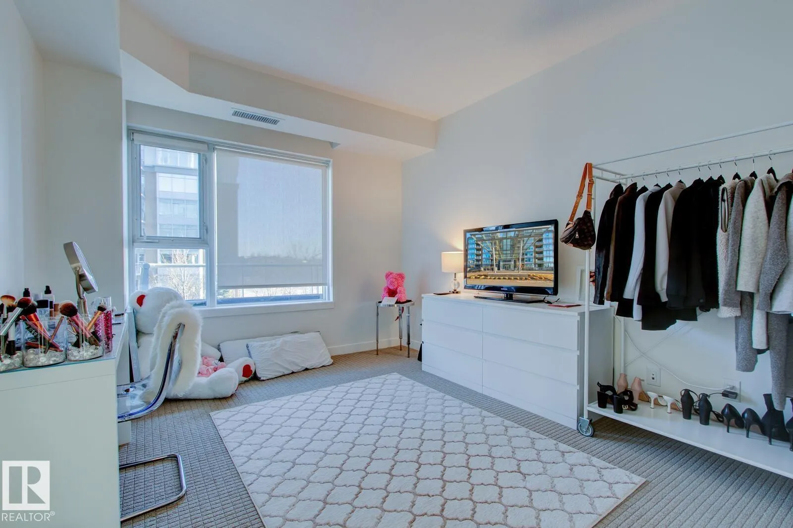 #313 2510 109 ST NW