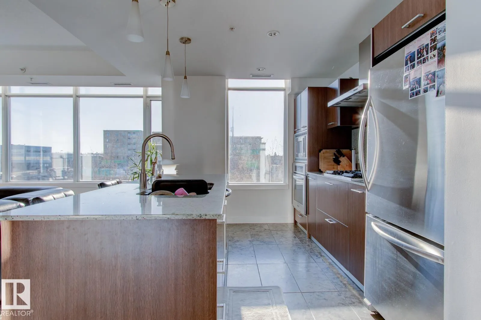 #313 2510 109 ST NW