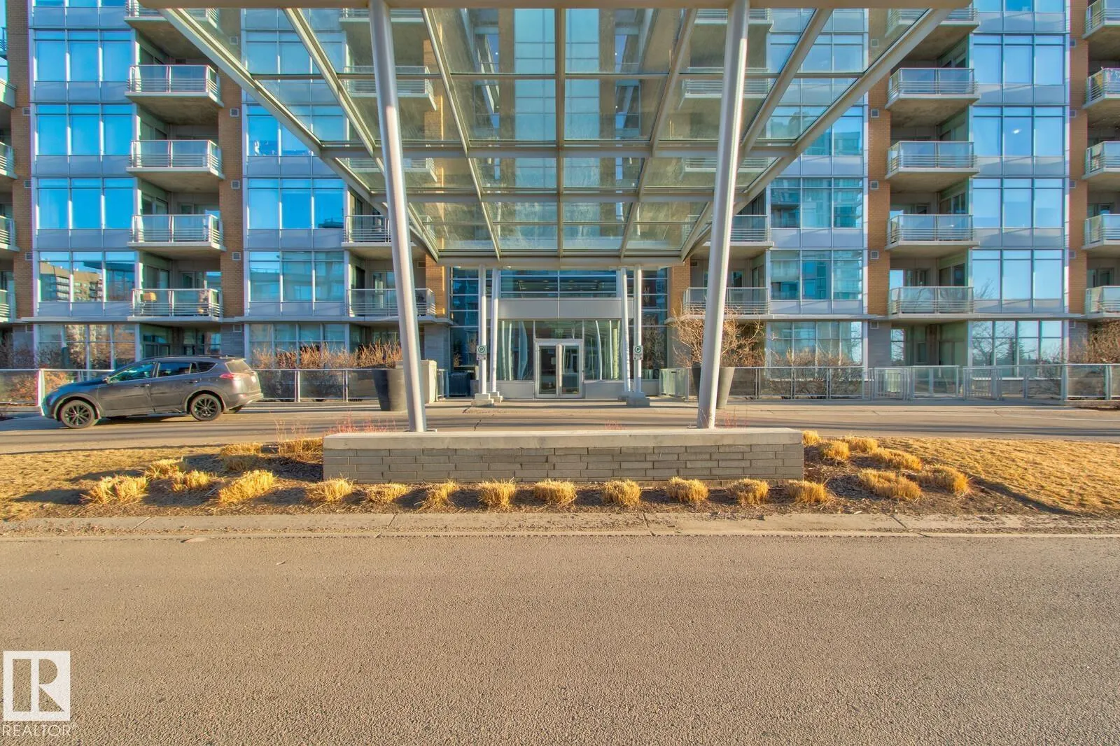 #313 2510 109 ST NW