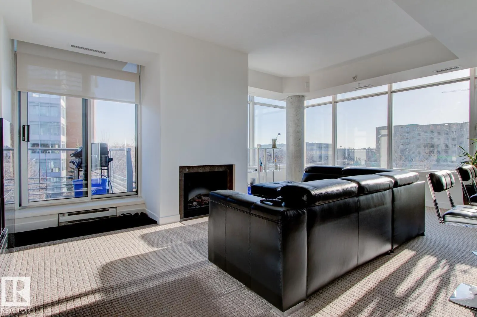 #313 2510 109 ST NW