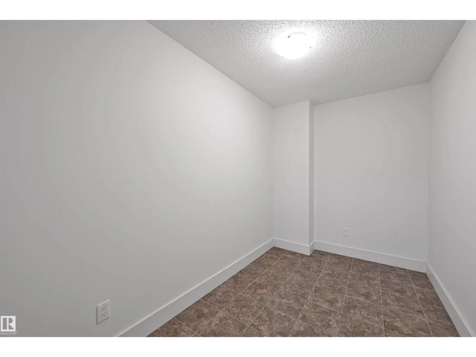 #41 2003 RABBIT HILL RD NW