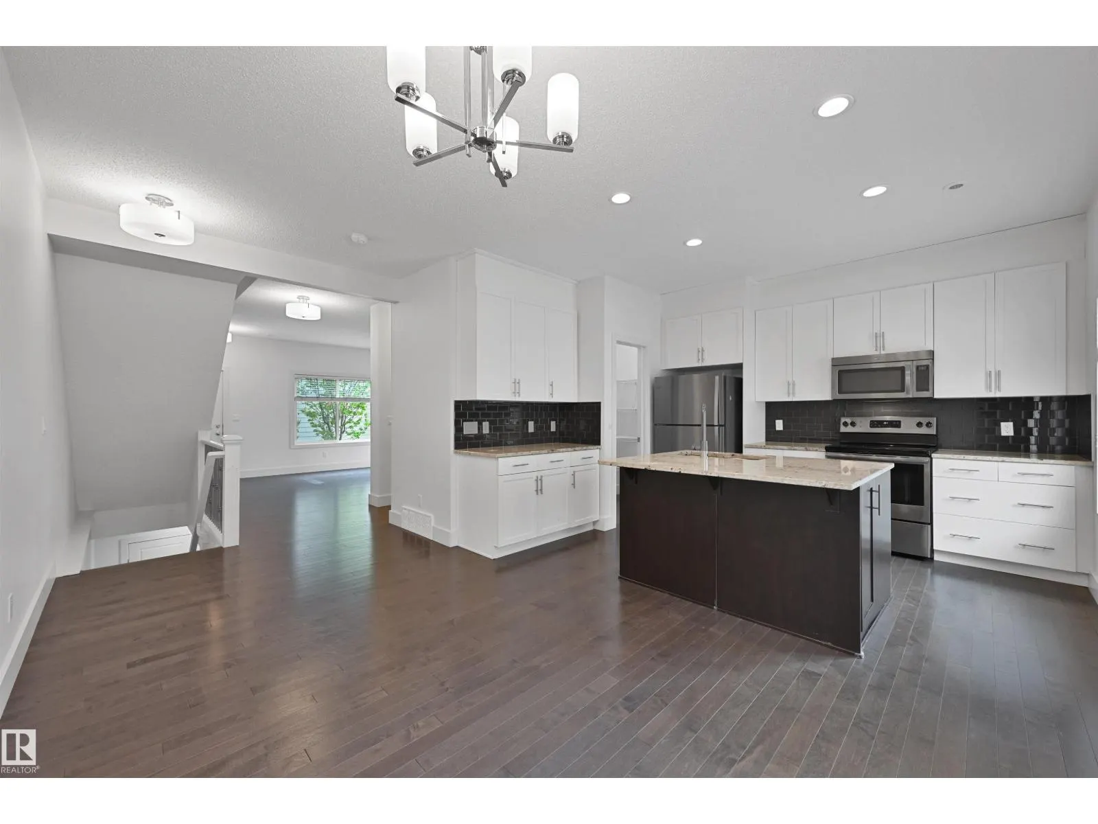 #41 2003 RABBIT HILL RD NW
