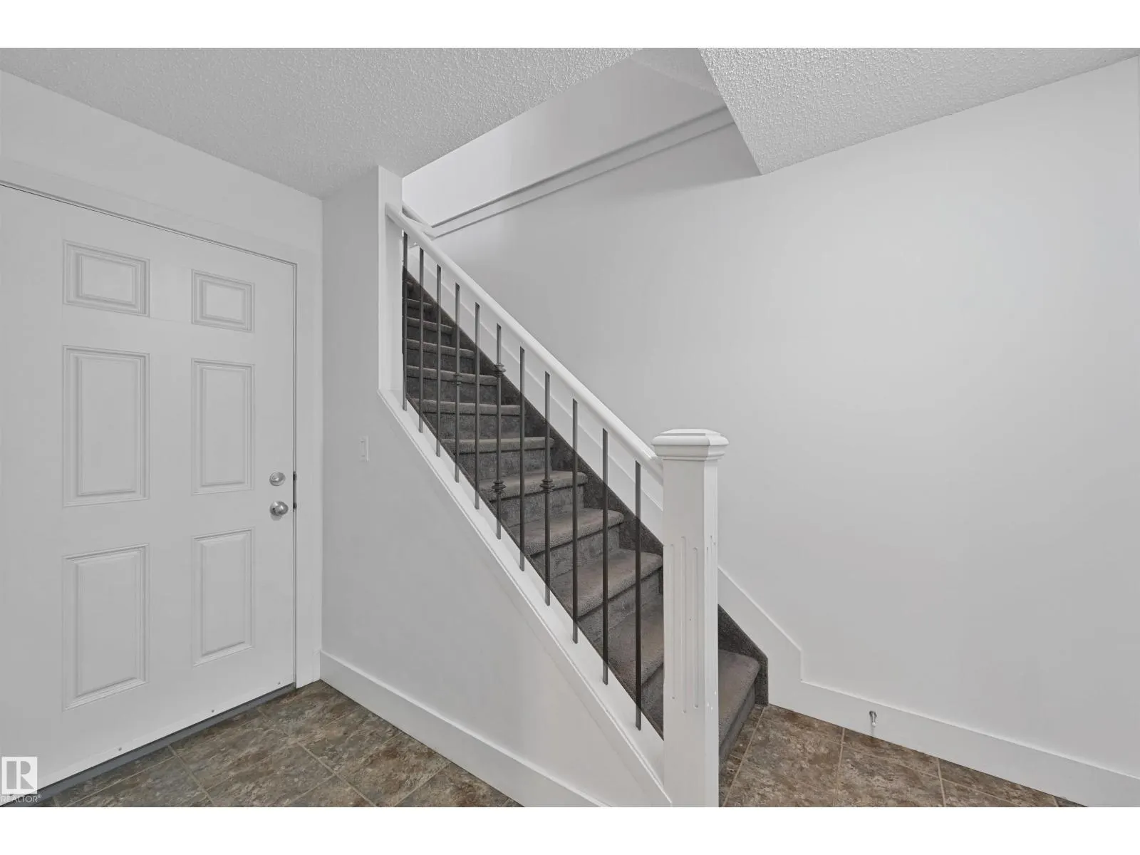 #41 2003 RABBIT HILL RD NW