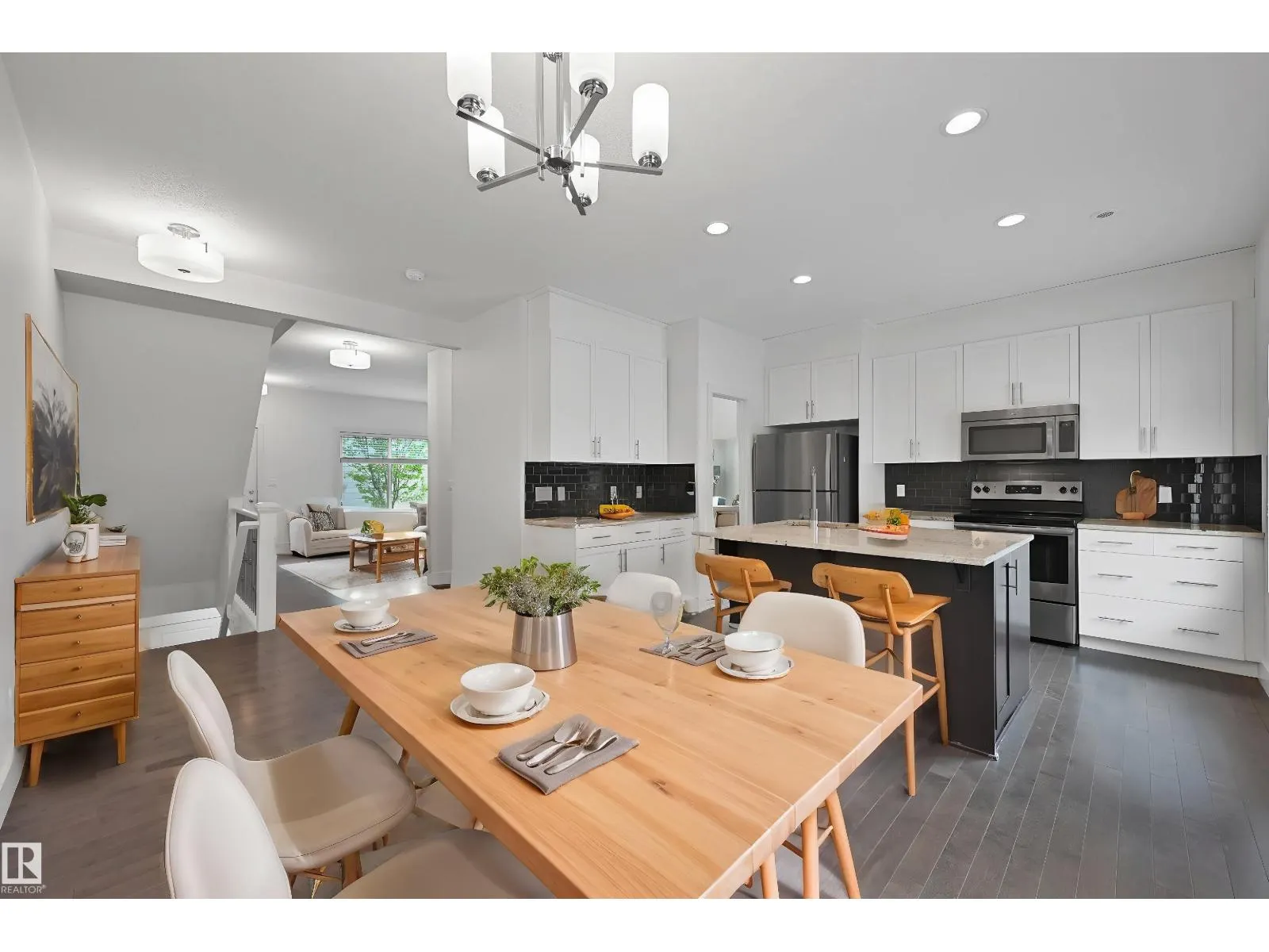 #41 2003 RABBIT HILL RD NW