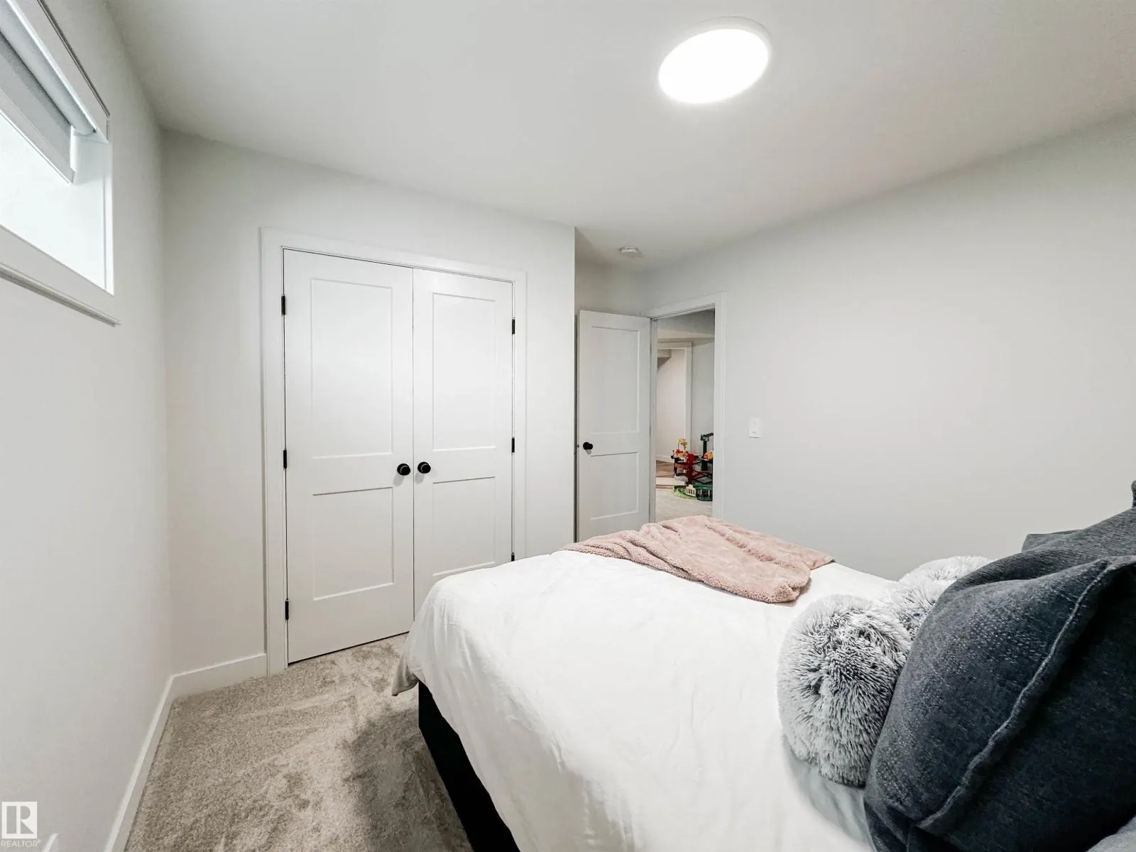52 JAMISON CR