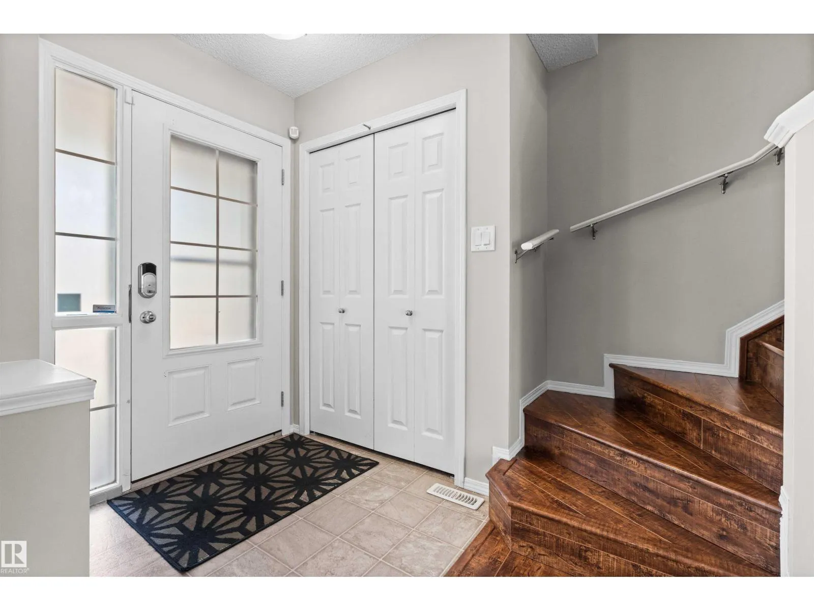 9103 SHAW WY SW