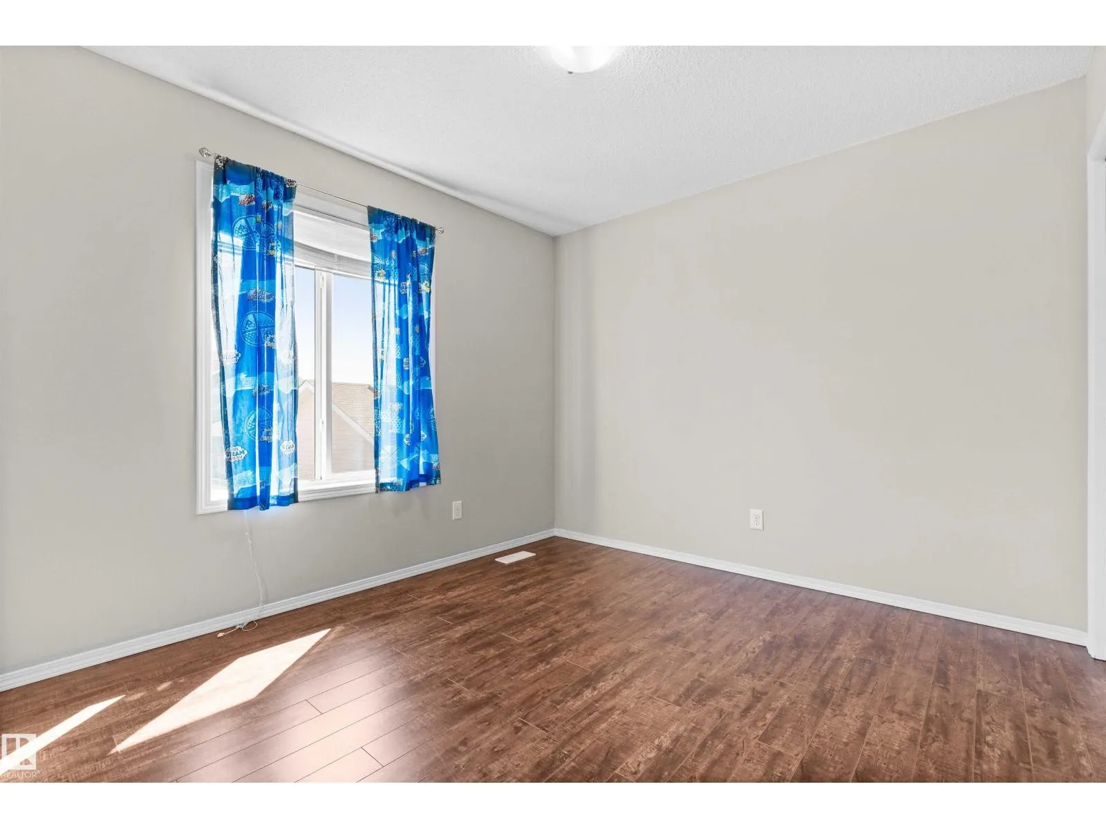 9103 SHAW WY SW