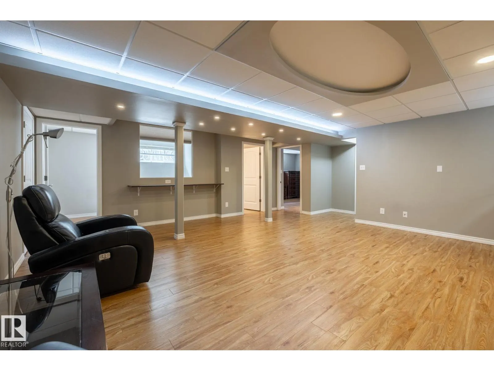 18003 77 ST NW