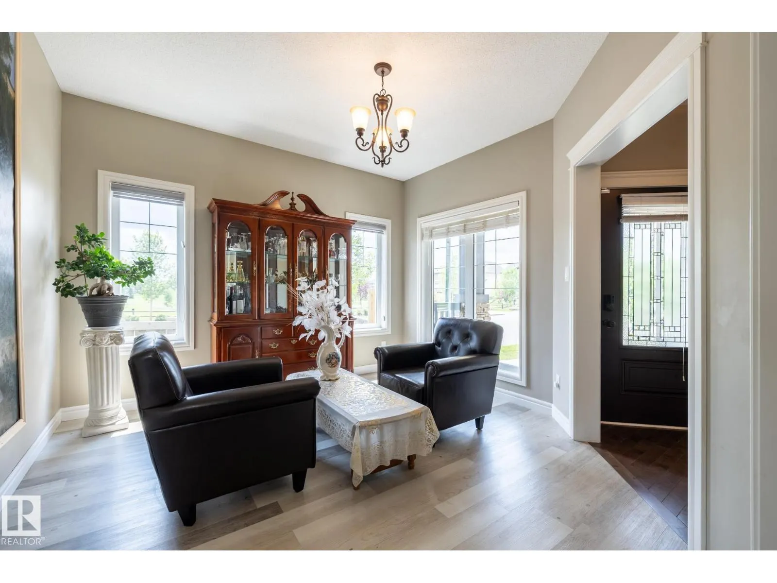 18003 77 ST NW