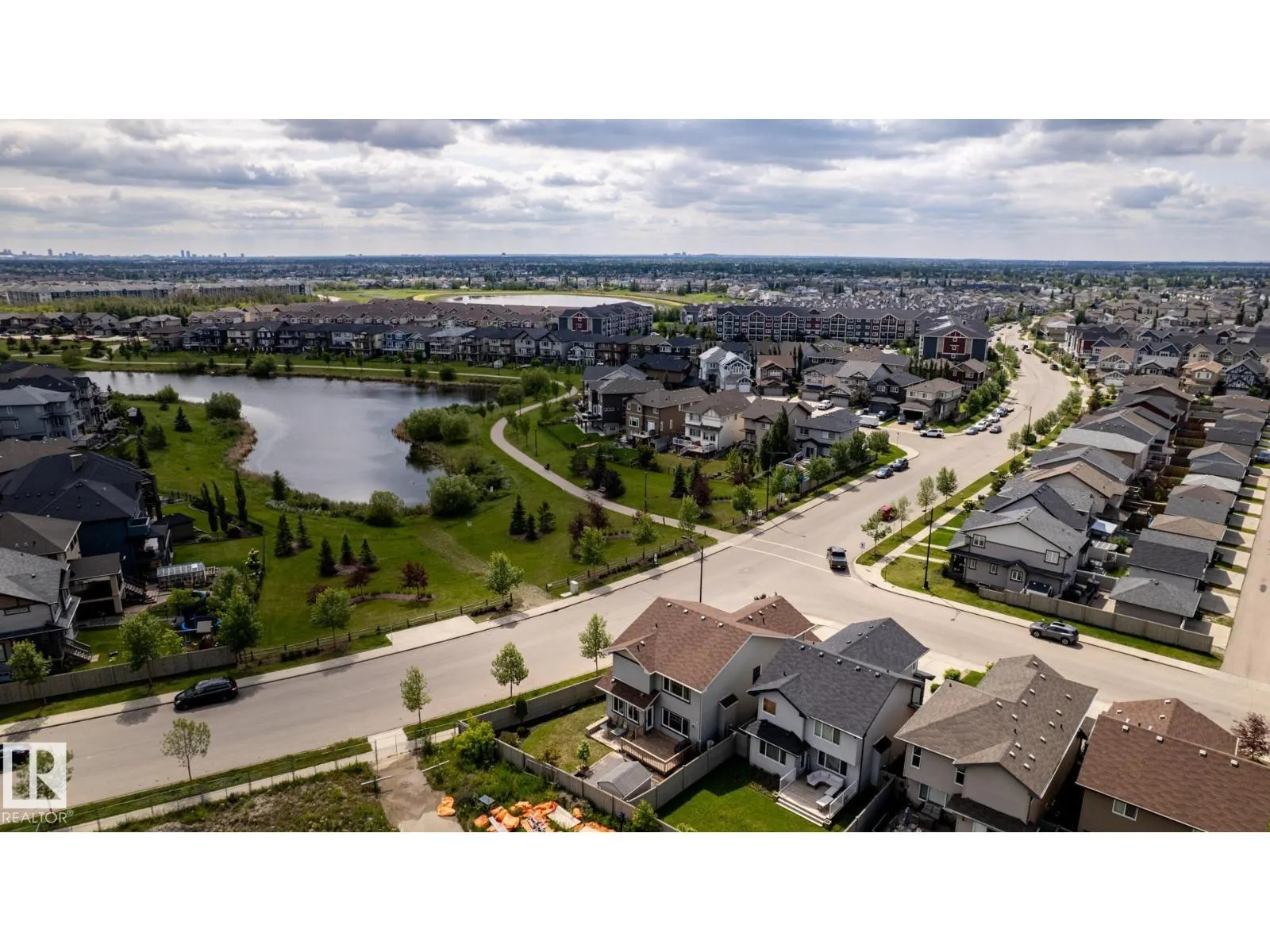18003 77 ST NW