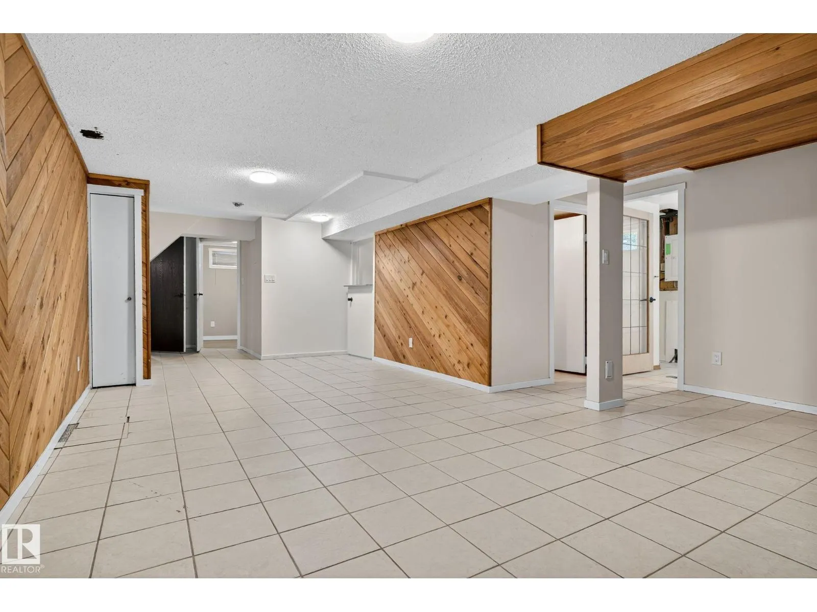 133 GARNET RD