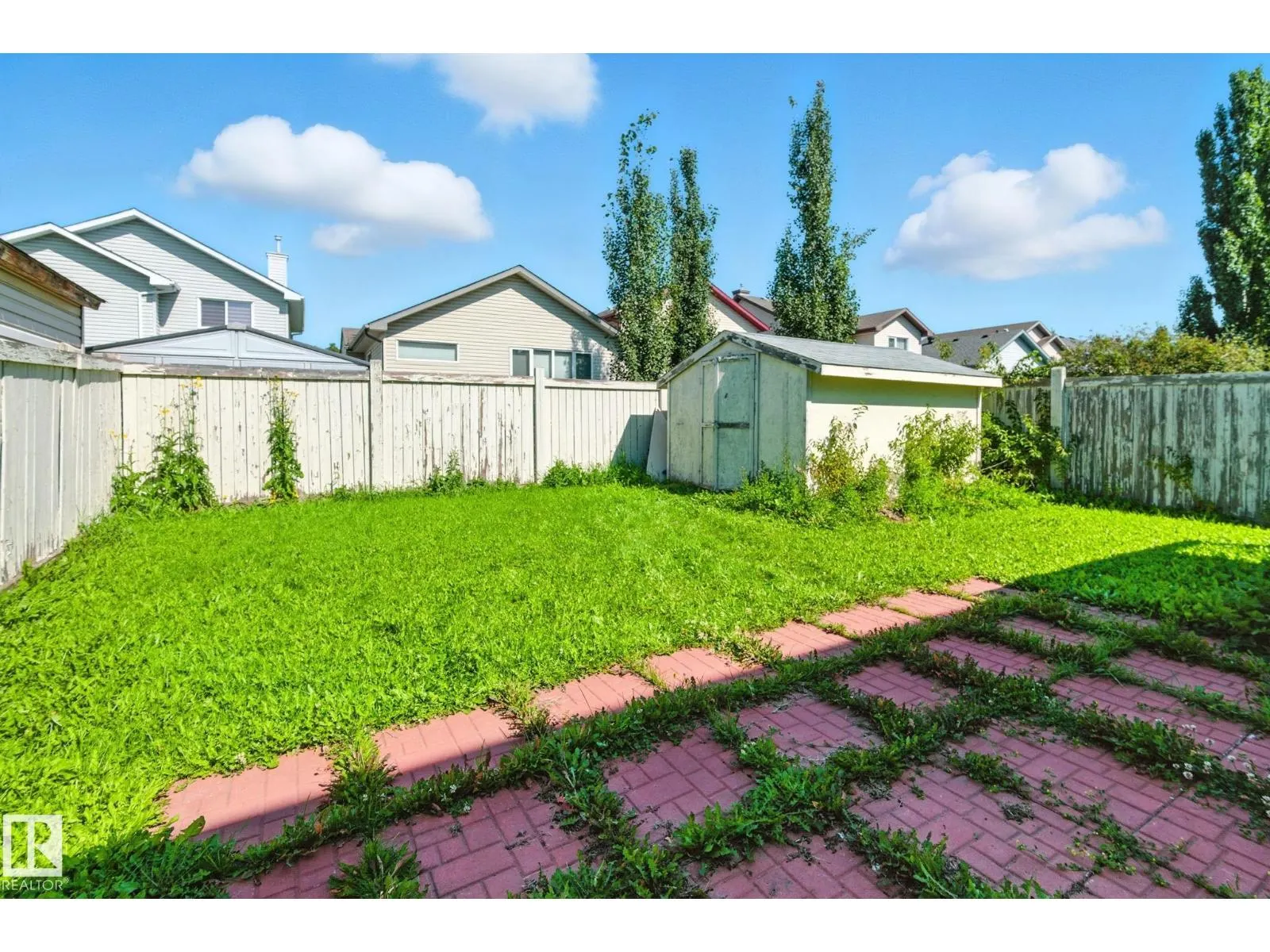 7836 7 AV SW