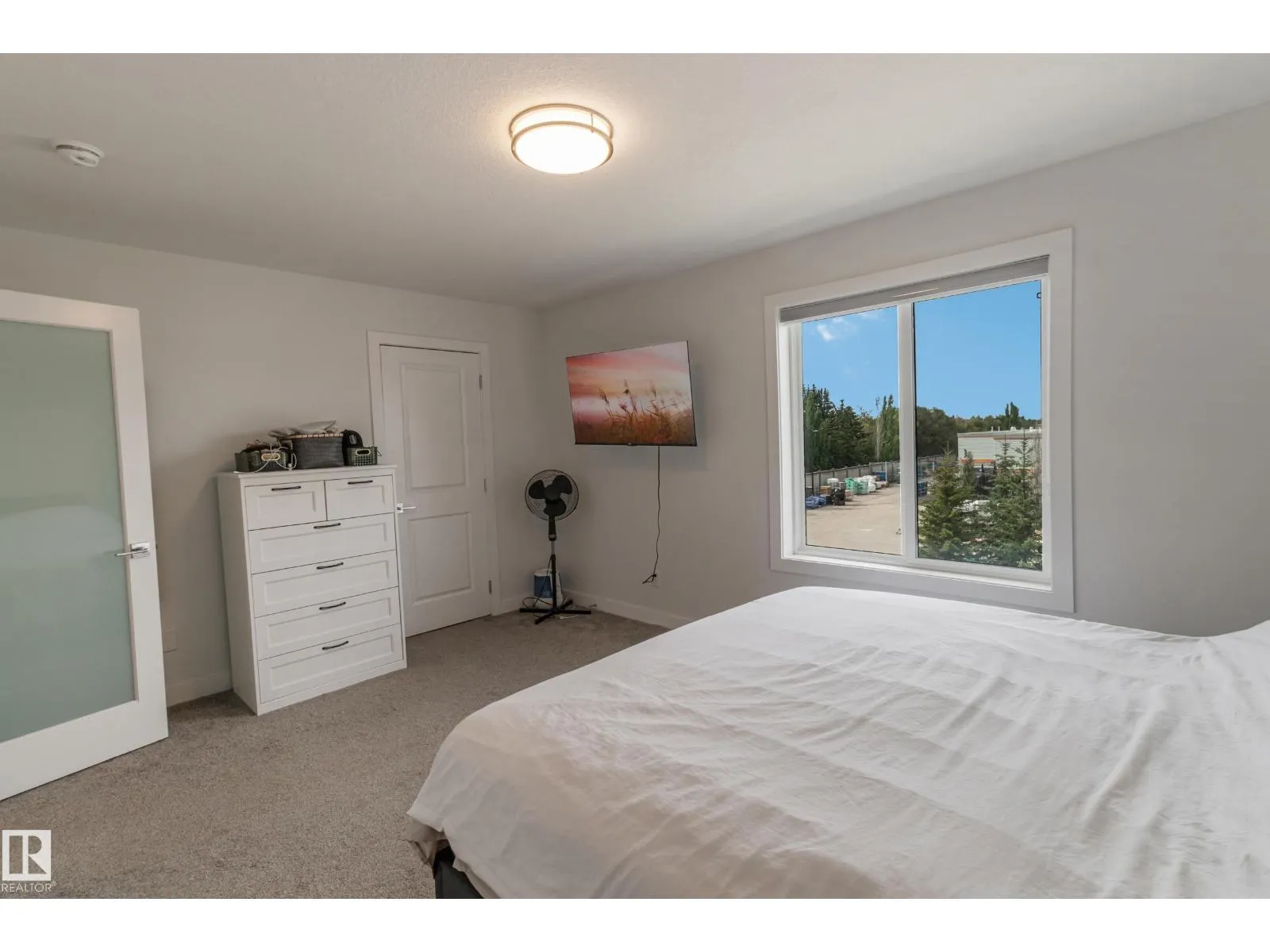 #42 10 SALISBURY WY