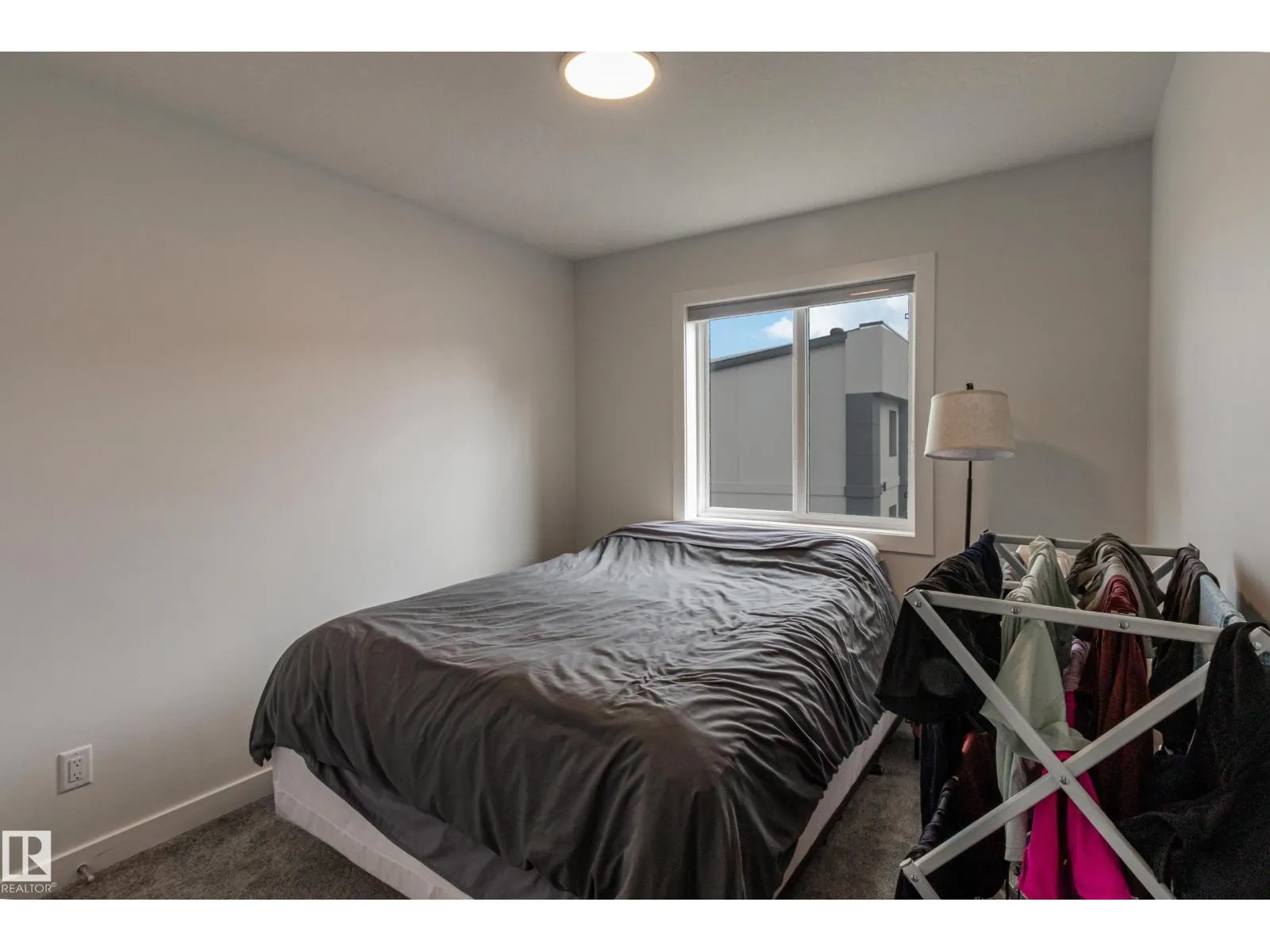 #42 10 SALISBURY WY
