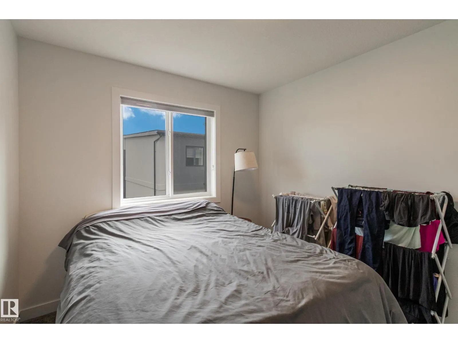 #42 10 SALISBURY WY