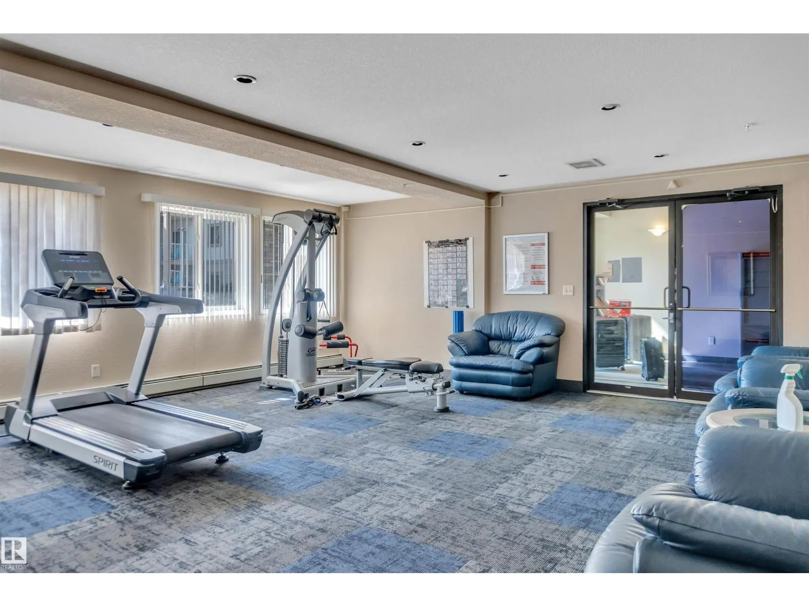 #122 245 EDWARDS DR SW