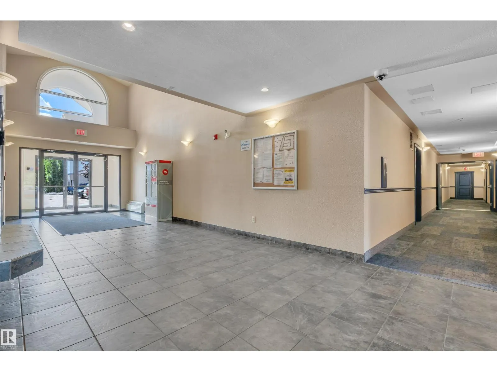 #122 245 EDWARDS DR SW
