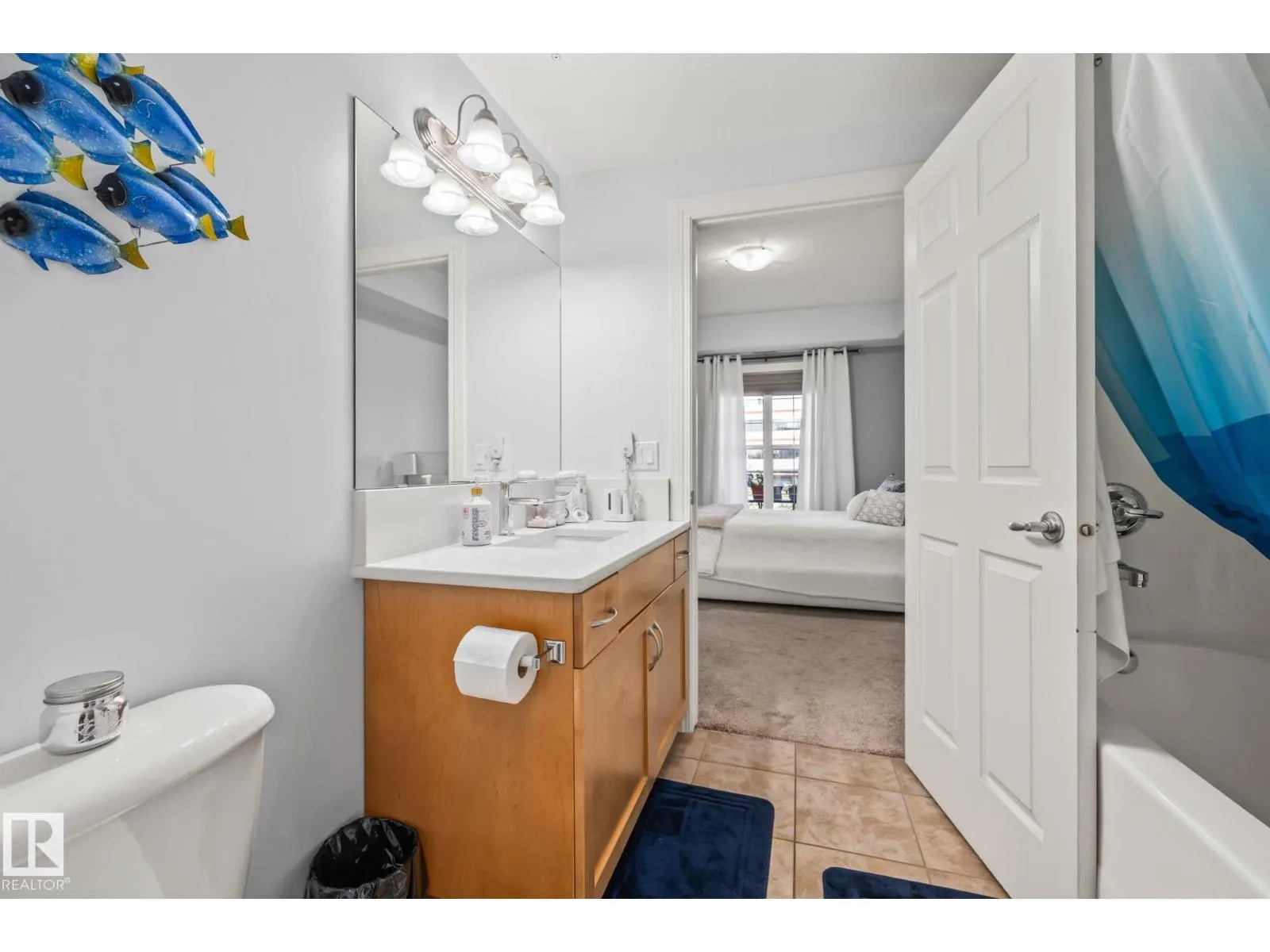 #230 45 INGLEWOOD DR