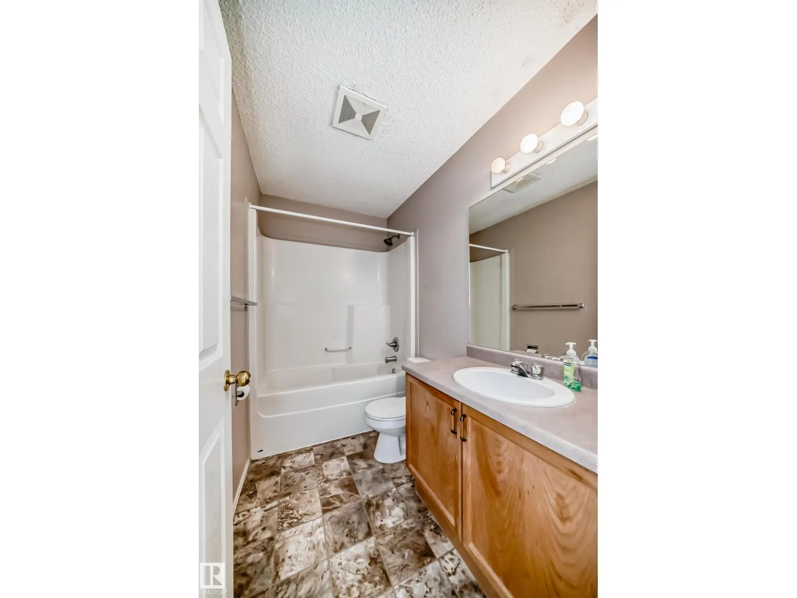 #25 345 KIRKNESS RD NW