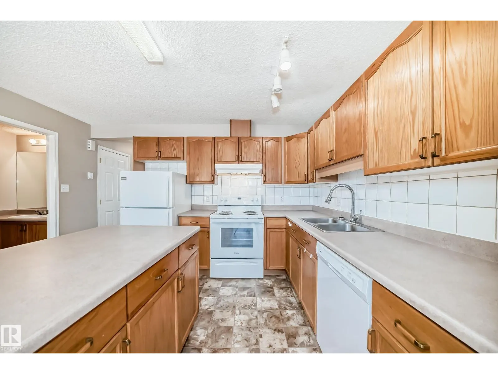 #25 345 KIRKNESS RD NW